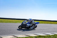 anglesey-no-limits-trackday;anglesey-photographs;anglesey-trackday-photographs;enduro-digital-images;event-digital-images;eventdigitalimages;no-limits-trackdays;peter-wileman-photography;racing-digital-images;trac-mon;trackday-digital-images;trackday-photos;ty-croes